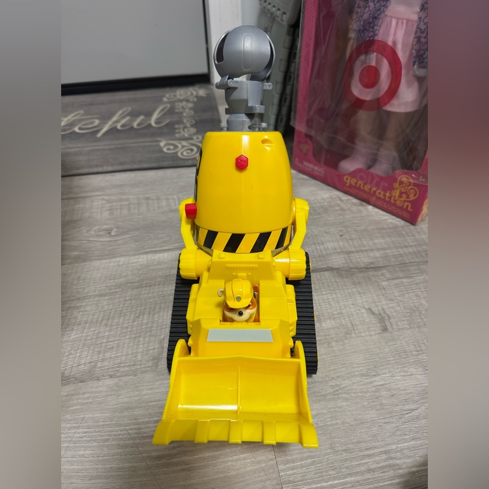 Paw Patrol Yellow deluxe Bulldozer with rubble